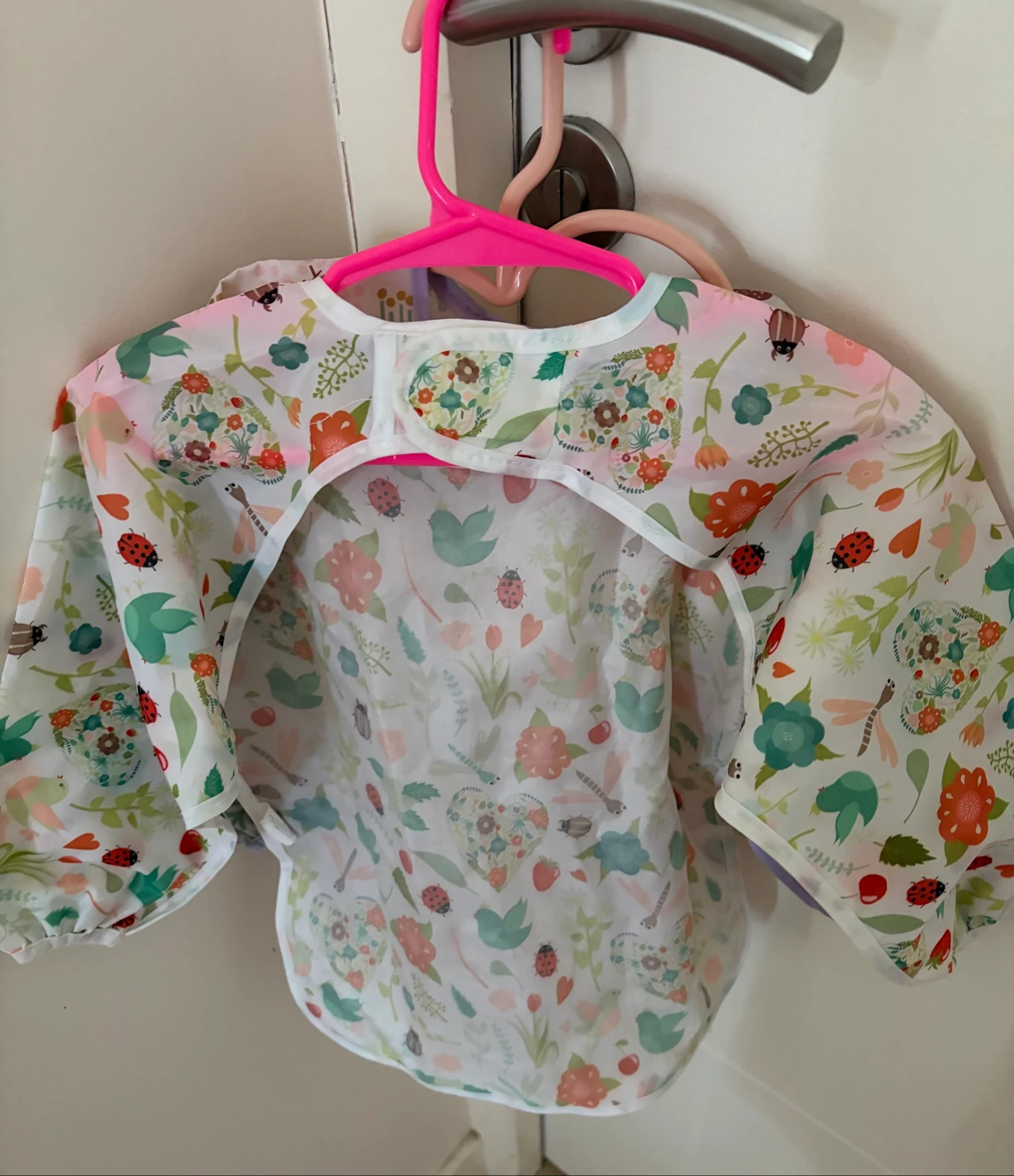 Bib – photo 3